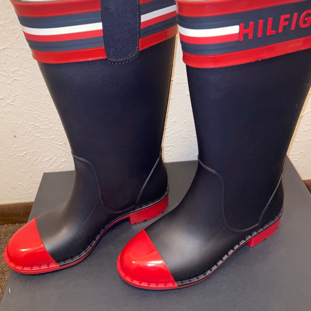 Tommy Hilfiger Talisa Boots - Picture 8 of 9